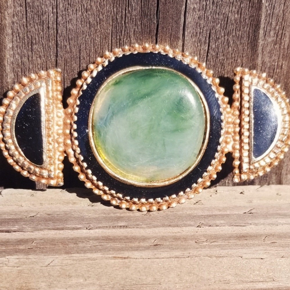 Vintage Moss Agate Deco Signed Pisces Brooch
